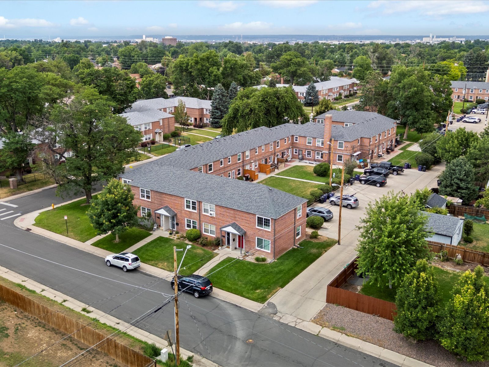 Building Photo - 6003 E 28th Ave