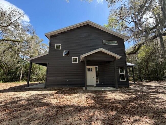 Building Photo - 4409 NW 31st Ave