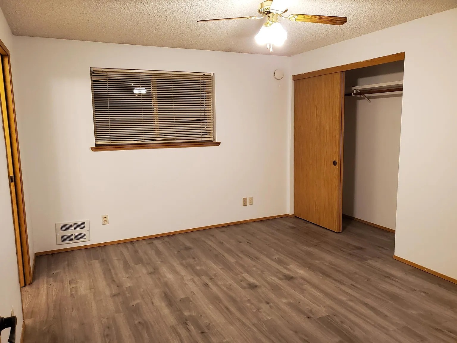 Building Photo - 606 Deeded Ln SW