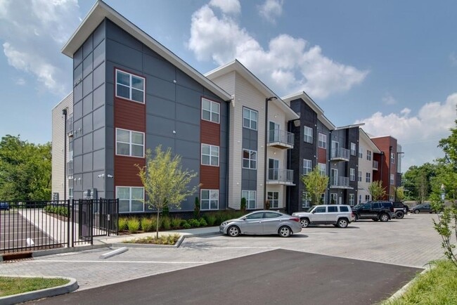 Building Photo - Chic East Nashville Two Bedroom Loft