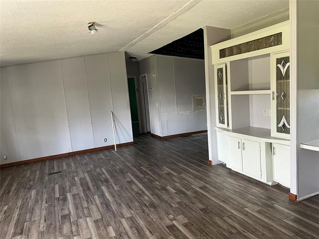 Building Photo - 6589 FM546