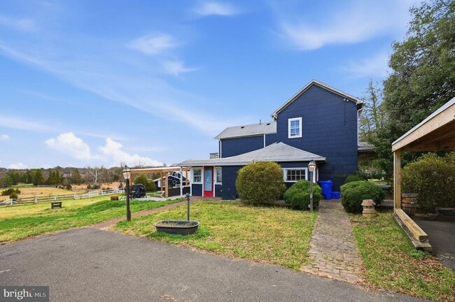 Building Photo - 11641 Glen Rd