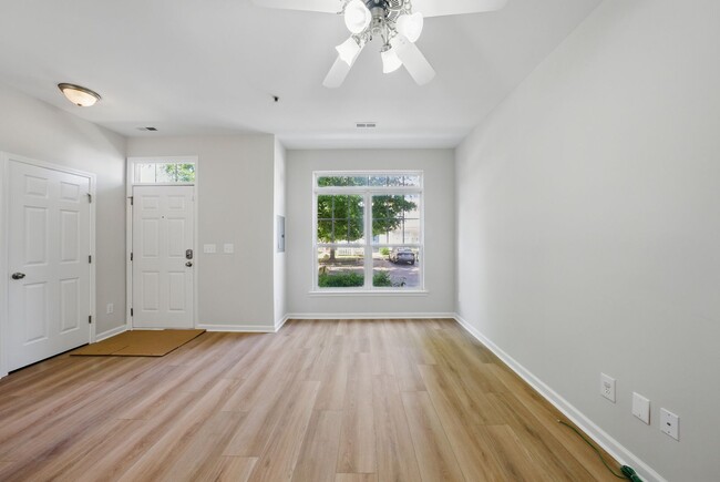 Building Photo - 8621 Neuse Club Ln