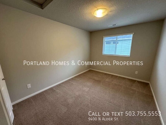 Building Photo - 9400 N Alder St