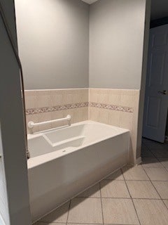 Building Photo - 200 N Addison Ave