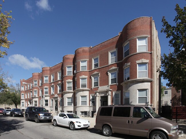Building Photo - 4119-4129 S Ellis Ave