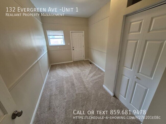 Building Photo - 132 Evergreen Ave