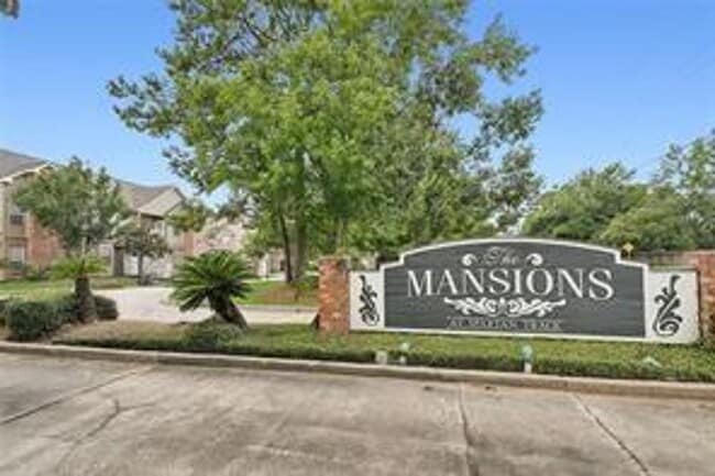 Primary Photo - 1 Bedroom, 1 Bathroom Condo, Gated Community