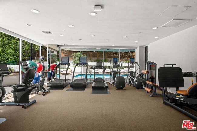 Building Photo - 10601 Wilshire Blvd