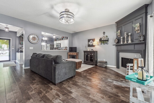 Building Photo - 10900 Wittenridge Dr