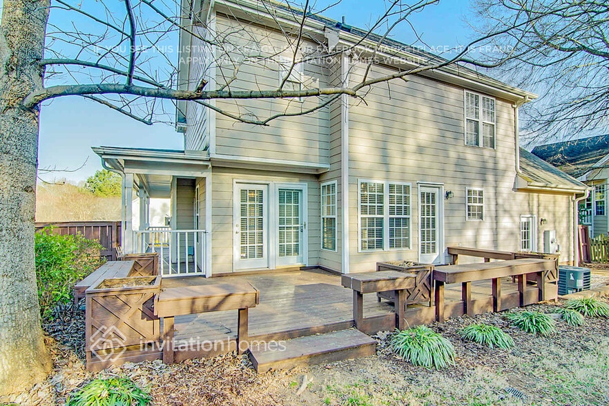 Building Photo - 100 White Cap Ln