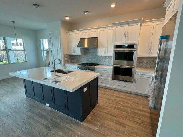 Building Photo - 12586 Nautilus Cir