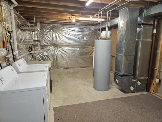 Building Photo - 201 Stull Ct