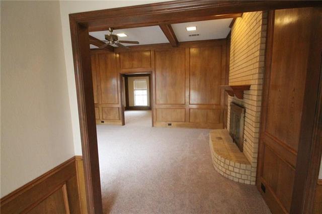 Building Photo - 4108 Mesa Dr