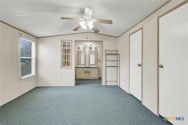 Building Photo - 259 McKnight Rd