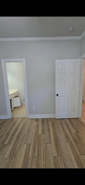 Building Photo - 818 Meadow Bend Dr