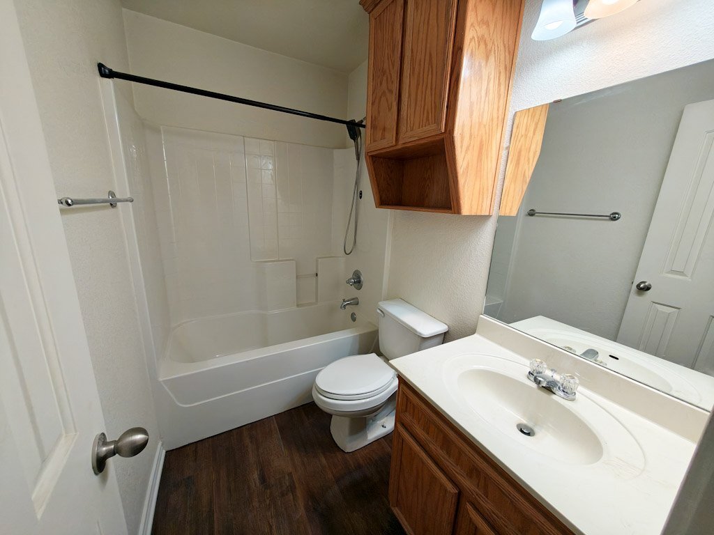 Building Photo - 5617 Cobalt Ln