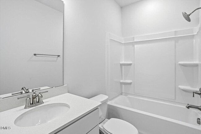 Building Photo - 465 Grange Farm Pl