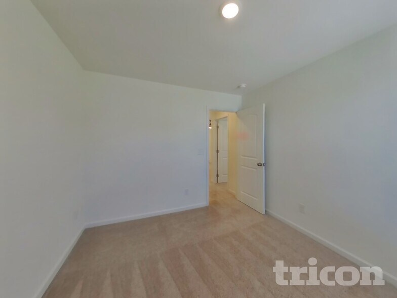 Building Photo - 5308 Carnegie Rd