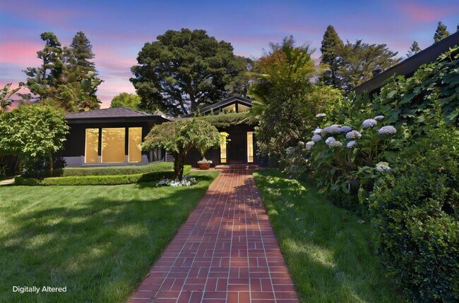 Building Photo - 820 Eucalyptus Ave