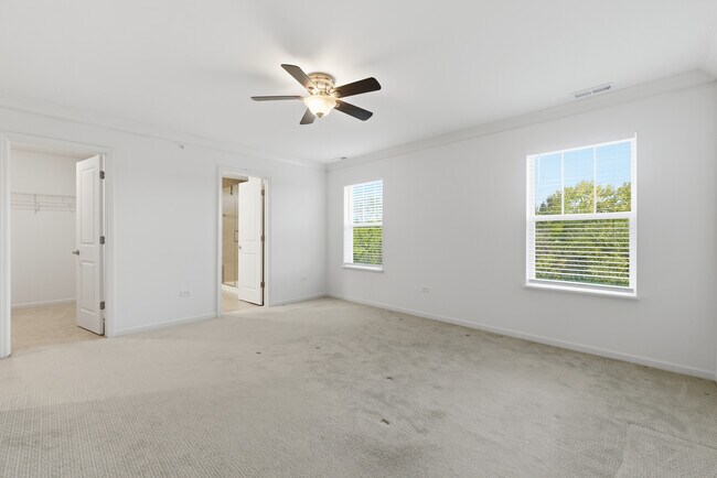 Building Photo - 2666 Martini St