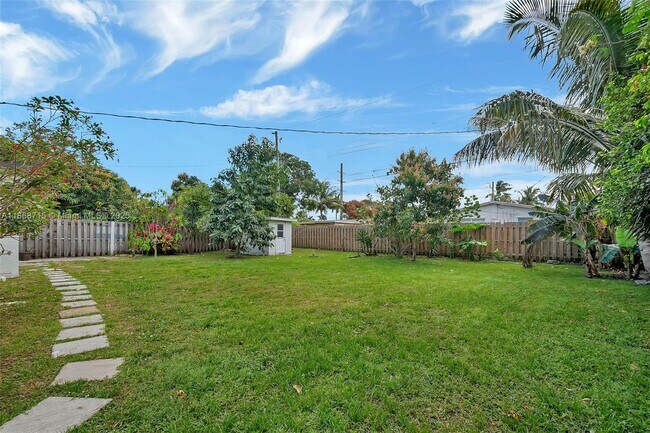 Building Photo - 840 NW 39th St
