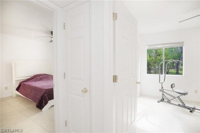 Building Photo - 4635 Bayshore Dr