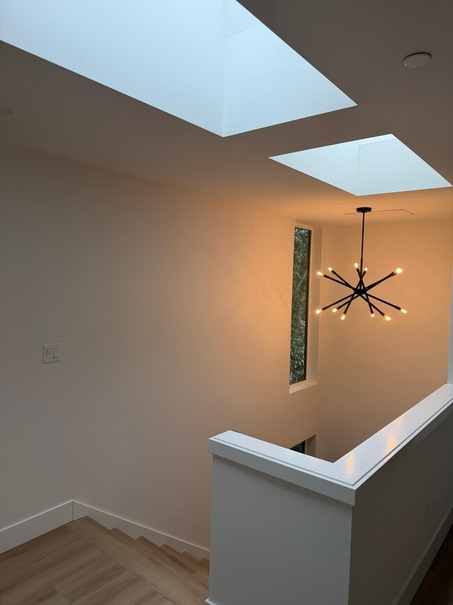 Building Photo - 1720 Market St