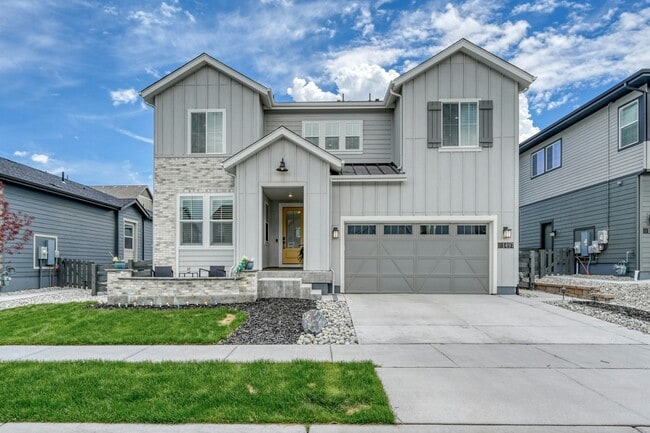 Primary Photo - 1497 Stablecross Dr