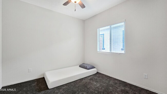 Building Photo - 5074 S 251st Dr