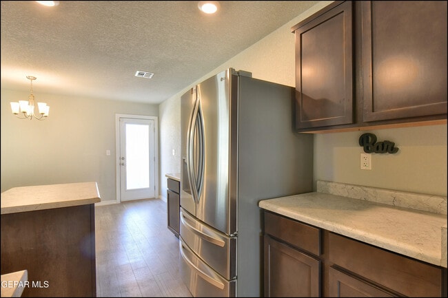 Building Photo - 14557 Faxon Yucca