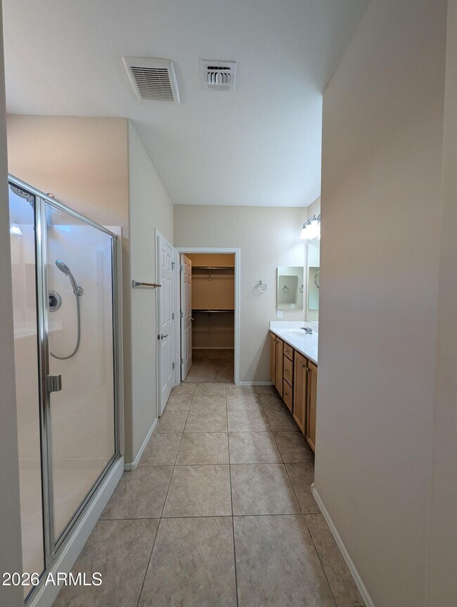 Building Photo - 5631 Cinder Brk Wy