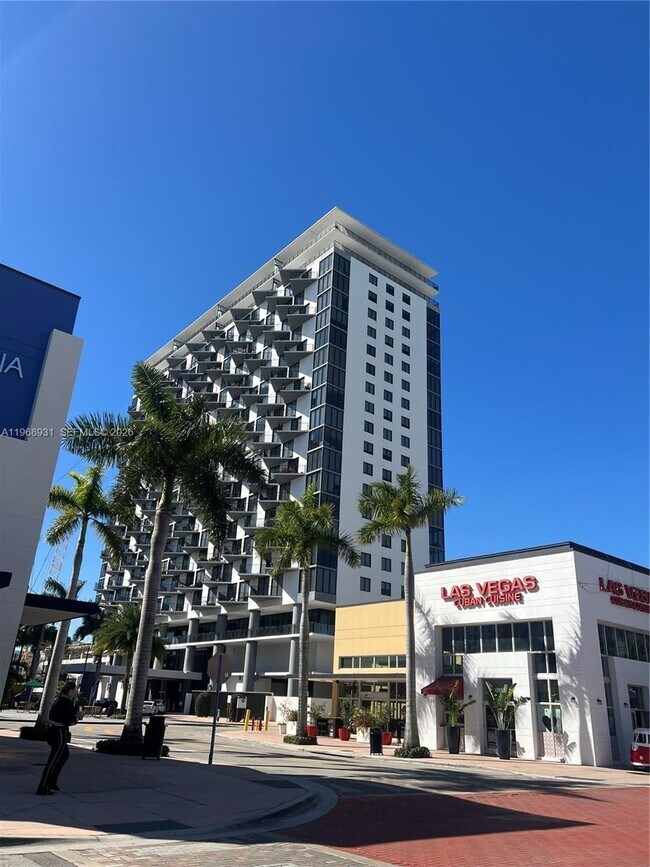 Building Photo - 5252 NW 85th Ave