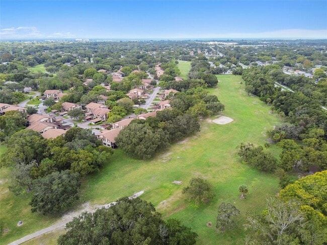 Building Photo - 7433 Greystone Dr