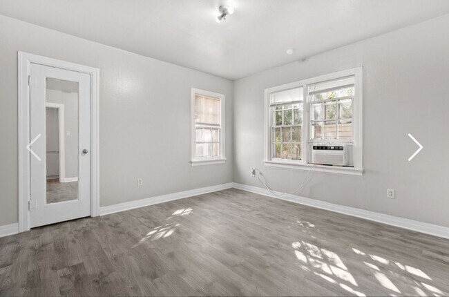 Building Photo - Great rental near Texas Tech University an...