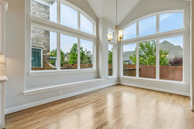 Building Photo - 821 Veranda View