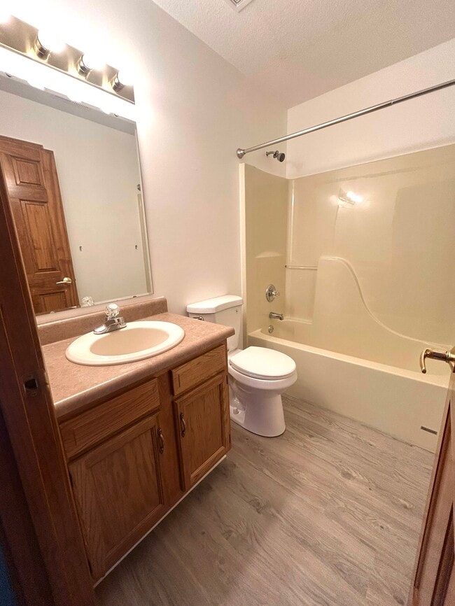 Building Photo - 1618 Bear Claw Ln