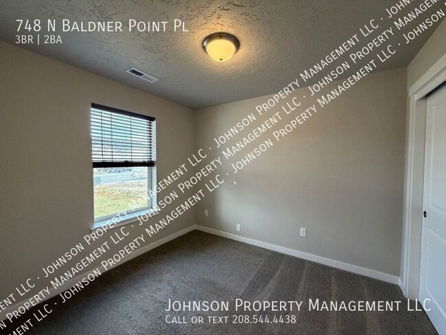 Building Photo - 748 N Baldner Point Pl