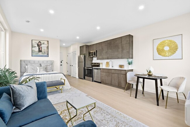 Building Photo - 1 Mallory Ave