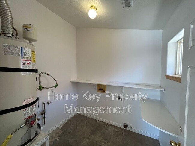 Building Photo - 2405 S 770 W