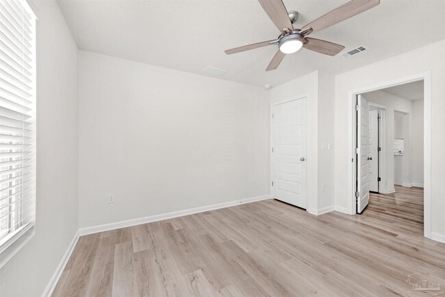 Building Photo - 5277 Peach Dr