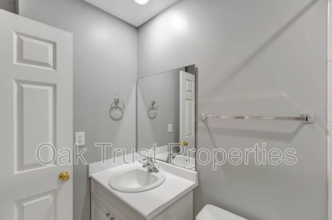 Building Photo - 4834 Habersham Ln