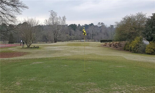 Building Photo - 40 Glenald Way NW