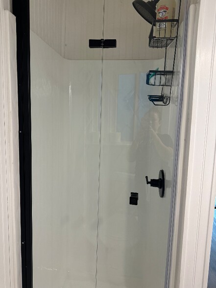 Building Photo - 518 Acacia Dr