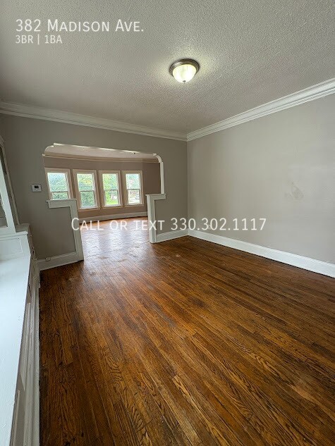 Building Photo - 382 Madison Ave