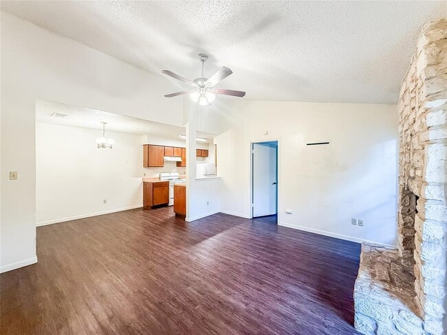 Building Photo - 2014 Alex Ave