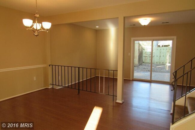 Building Photo - Nice townhouse in Walkersville for LEASE