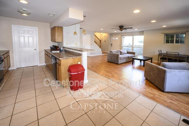 Building Photo - 1 Cornerstone Ln