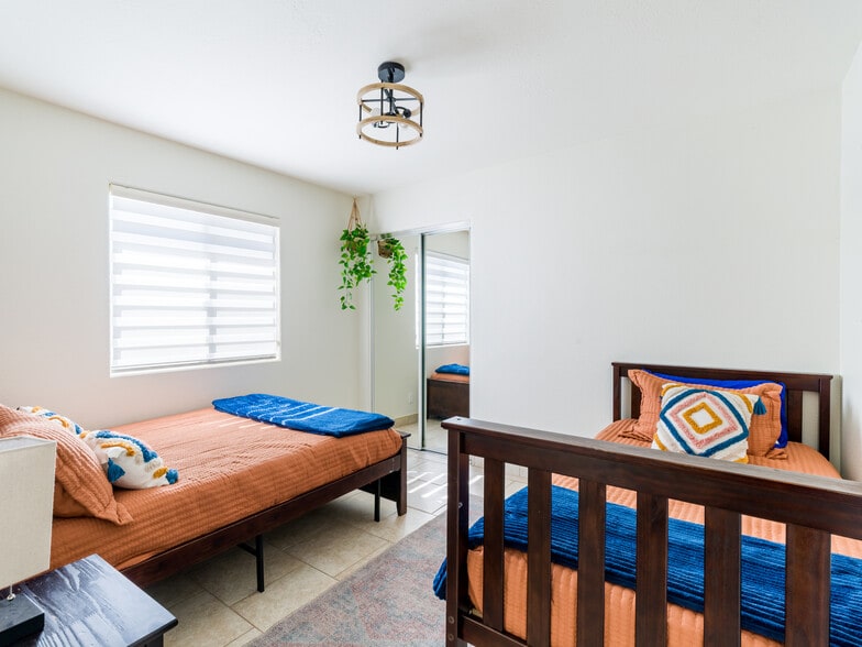 3rd bedroom - 13416 Cholla Dr