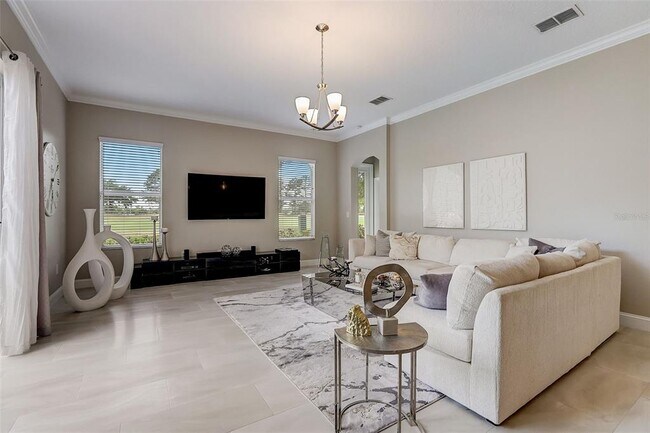 Building Photo - 23338 Dinhurst Ct